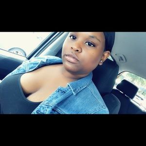 Meet your Posher, Crysta